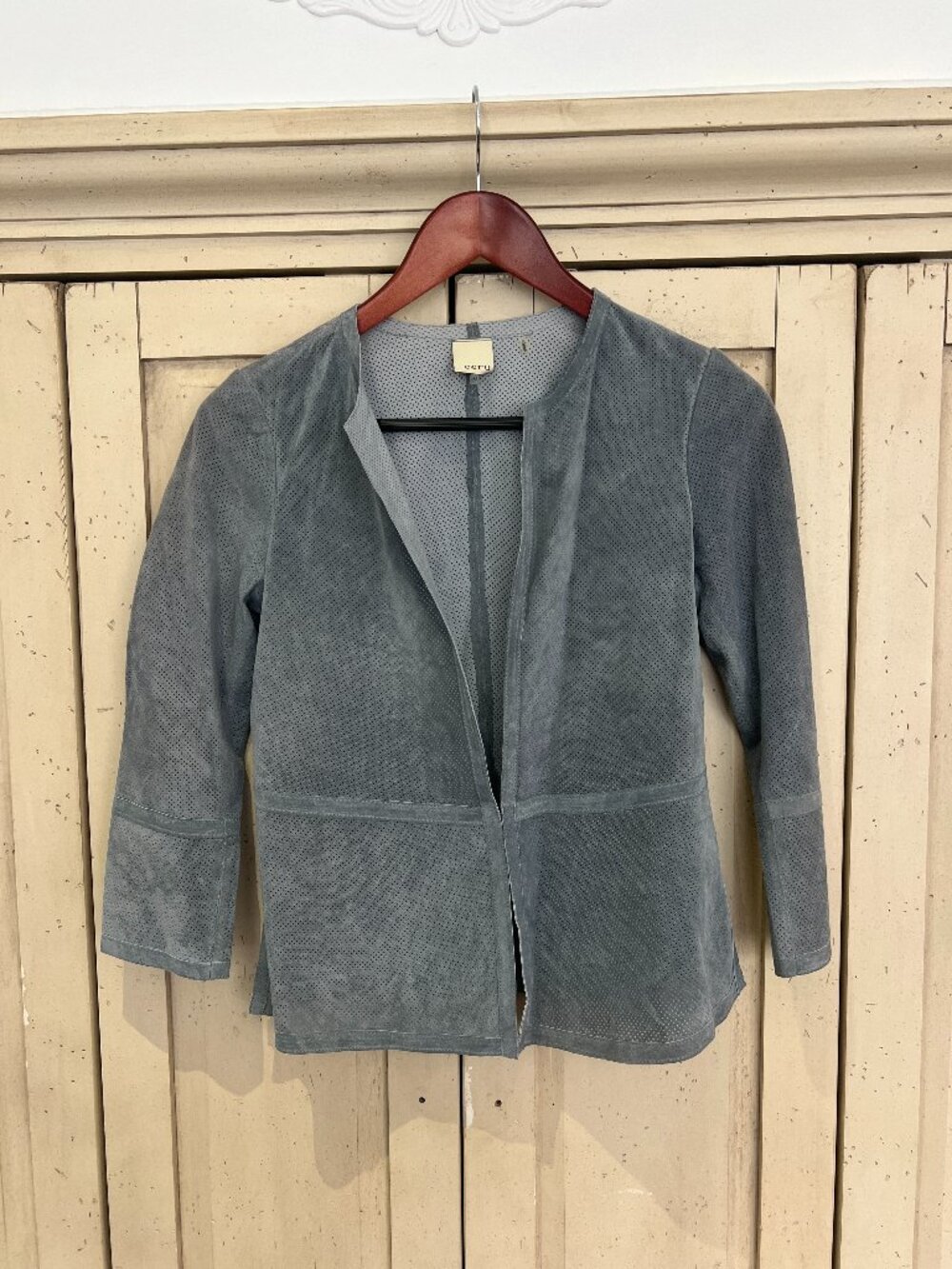 ecru Grey Perforated Suede Collarless Open Front Jacket Bracelet Sleeve XS